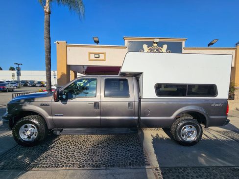 Used 2006 Ford F250 XL AWD/4WD image 8