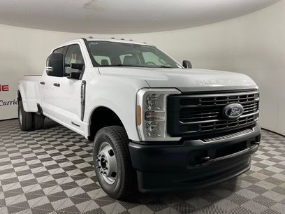 New 2026 Ford F350 4x4 Crew Cab DRW Super Duty