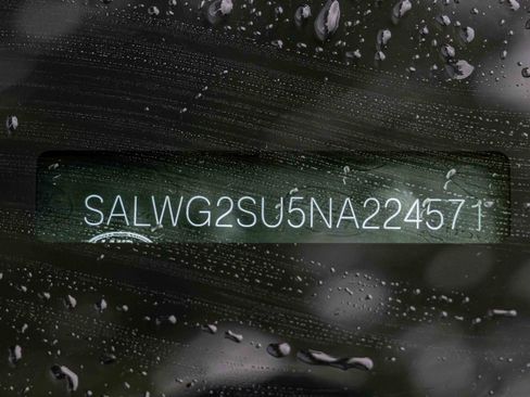 Used 2022 Land Rover Range Rover Sport SE image 32