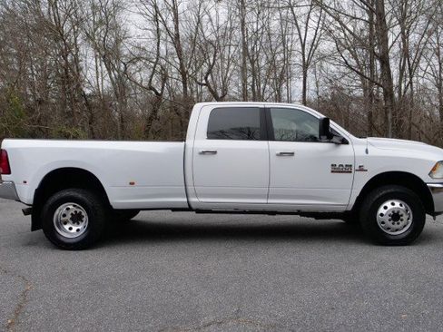 Used 2014 RAM 3500 Big Horn image 30
