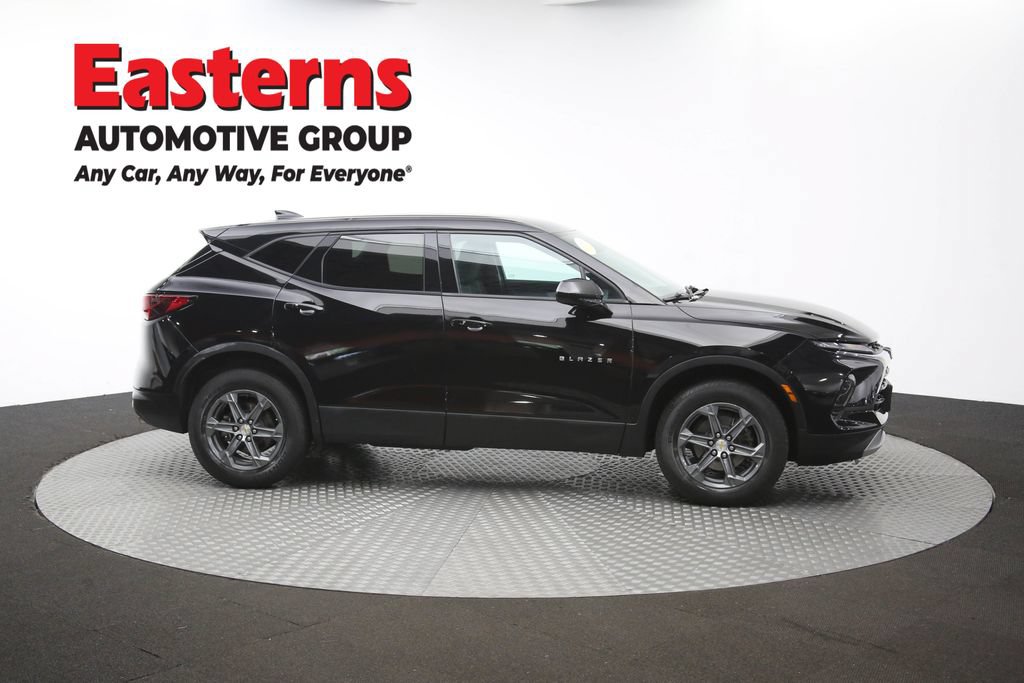Used 2024 Chevrolet Blazer LT AWD/4WD image 47