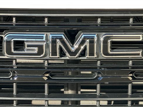 Certified 2022 GMC Sierra 1500 Elevation w/ LPO, Elevation Black Package image 37