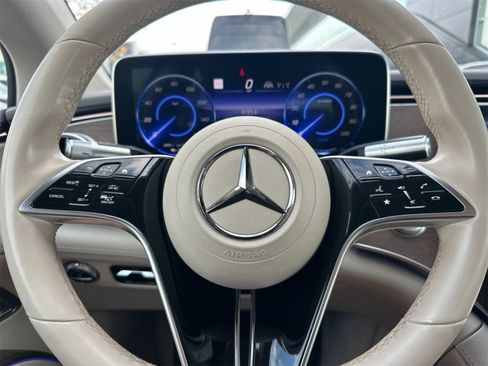 Certified 2022 Mercedes-Benz EQS 450+ 450 image 27