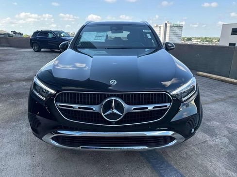 New 2026 Mercedes-Benz GLC 300 image 2