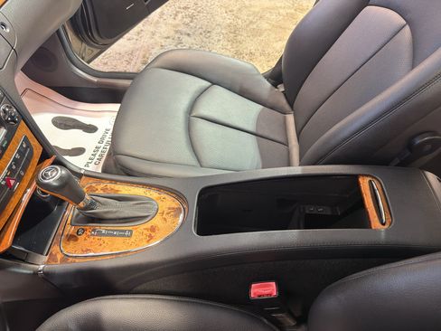 Used 2008 Mercedes-Benz E 350 4MATIC Sedan image 21