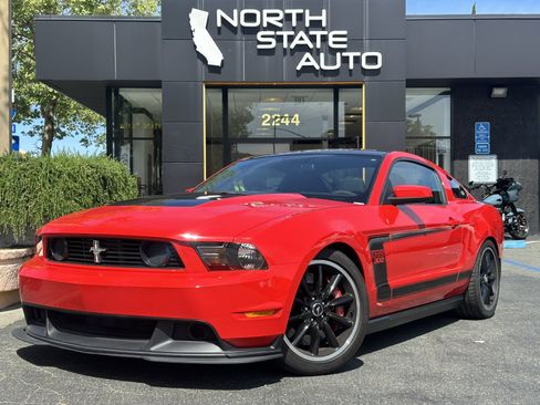 Used 2012 Ford Mustang Boss 302 w/ Boss 302 Accessory Pkg image 2