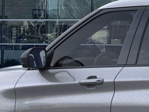 New 2025 Ford Explorer Active image 17