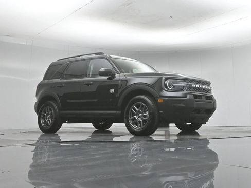 Used 2025 Ford Bronco Sport Big Bend AWD/4WD image 3