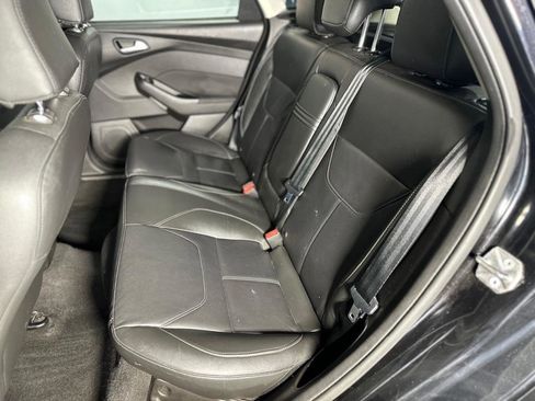 Used 2016 Ford Focus SE w/ Equipment Group 201A image 27