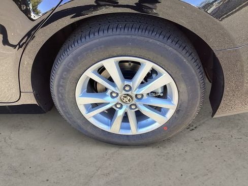 Used 2025 Toyota Camry LE w/ Convenience Package AWD/4WD image 14