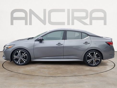 Used 2020 Nissan Sentra SR w/ Premium Package FWD image 11