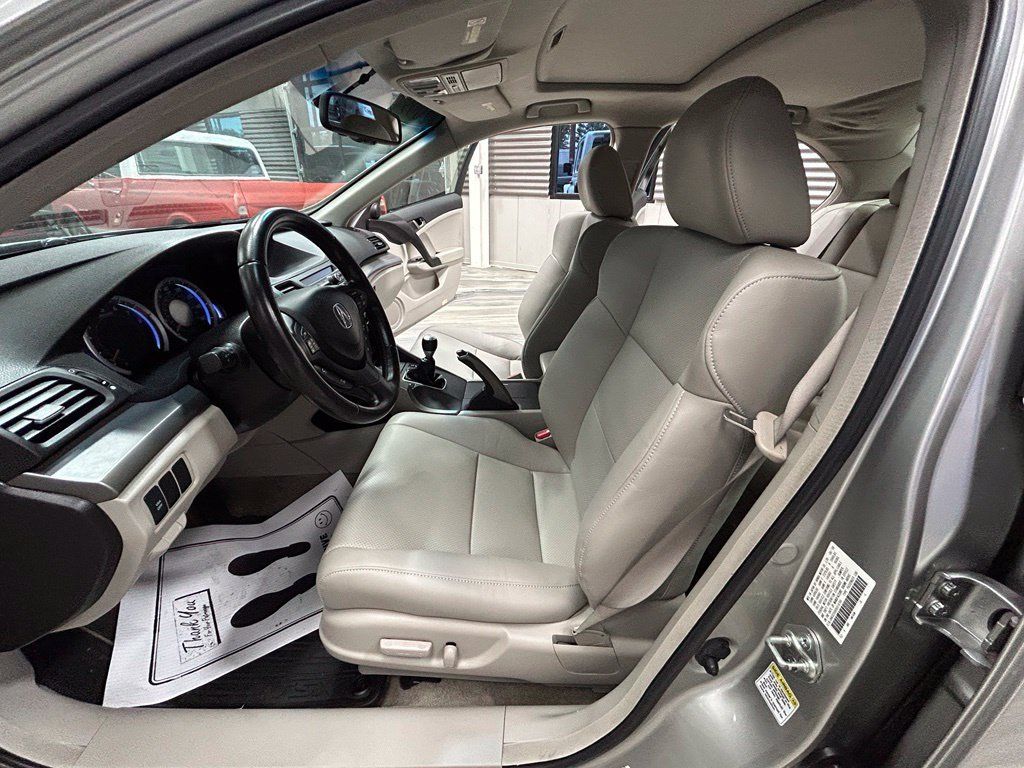 Used 2009 Acura TSX w/ Technology Package FWD image 54