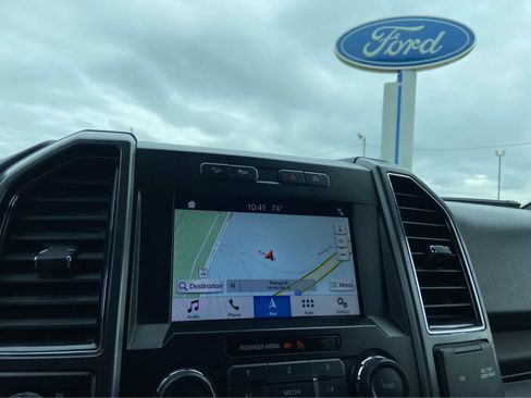Used 2019 Ford F150 XLT w/ Equipment Group 302A Luxury AWD/4WD image 26