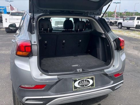 Used 2025 Buick Encore GX Preferred FWD image 4