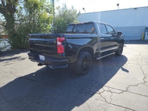 Certified 2025 Chevrolet Silverado 1500 High Country w/ High Country Premium Package image 8