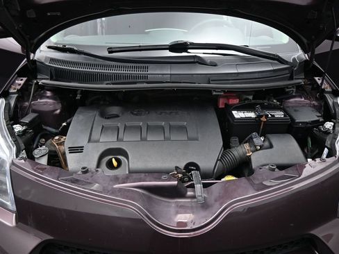 Used 2014 Scion xD FWD image 25