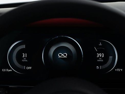 New 2025 Rolls-Royce Cullinan Black Badge w/ Leather Finishing Pack image 41