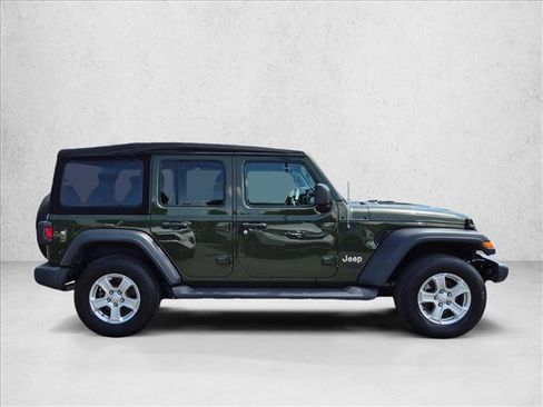 Used 2021 Jeep Wrangler Unlimited Sport AWD/4WD image 4