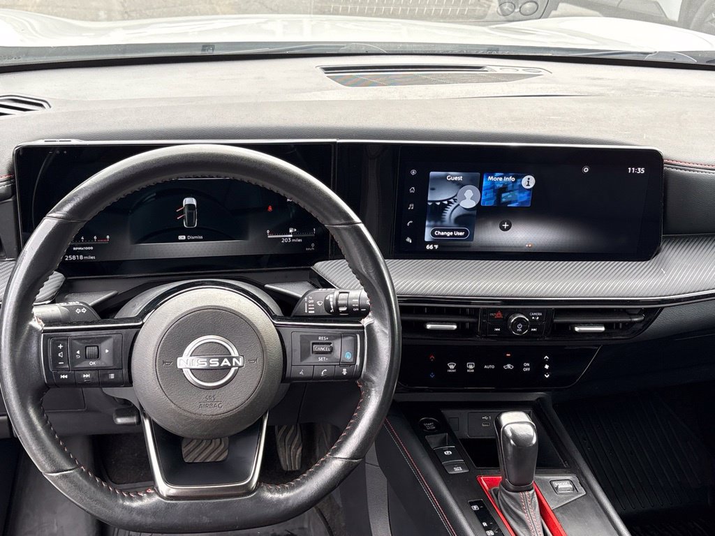 Used 2025 Nissan Kicks SR FWD image 26
