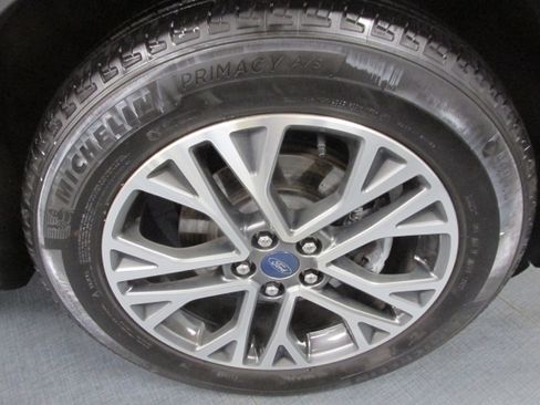 Used 2022 Ford Escape SEL w/ Technology Package image 14