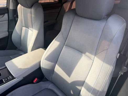 Used 2019 Honda Accord LX image 19