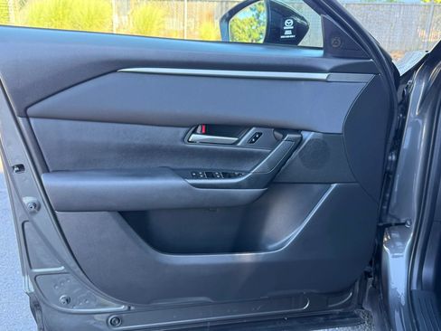 Used 2025 MAZDA CX-50 AWD 2.5 S w/ Preferred Package image 28