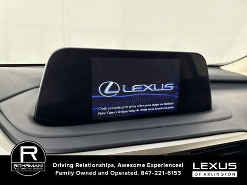 Certified 2022 Lexus RX 350L Premium w/ Premium Package AWD/4WD image 7