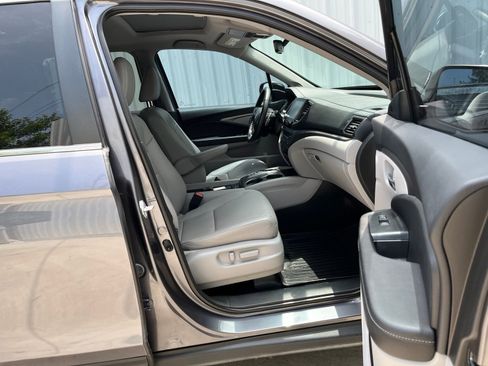 Used 2021 Honda Ridgeline RTL image 15