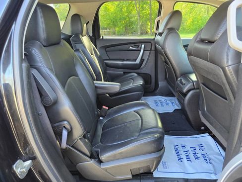 Used 2011 GMC Acadia SLT FWD image 10