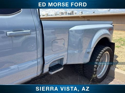 Used 2026 Ford F450 Platinum w/ FX4 Off-Road Package AWD/4WD image 4