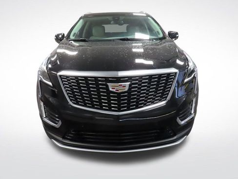 Certified 2023 Cadillac XT5 Premium Luxury image 9