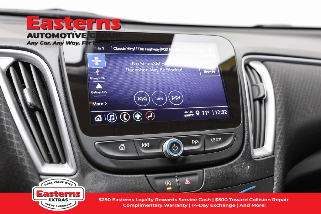 Used 2025 Chevrolet Malibu LT FWD image 17