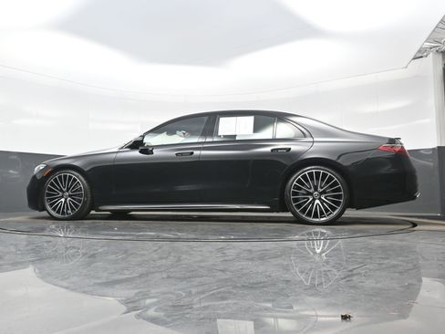 Used 2023 Mercedes-Benz S 580 S 580 image 29