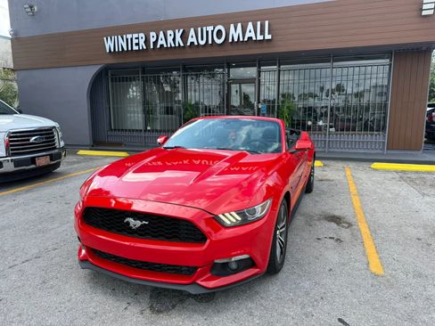 Used 2017 Ford Mustang Premium RWD image 1