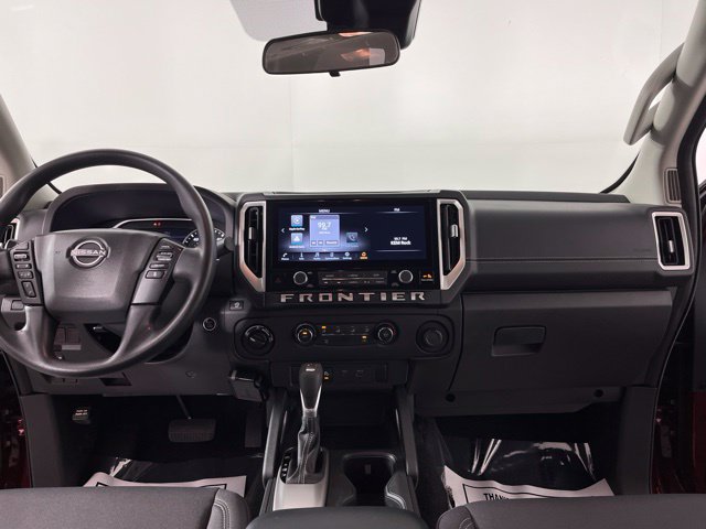 Used 2025 Nissan Frontier SV AWD/4WD image 39