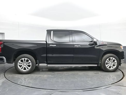 Used 2022 Chevrolet Silverado 1500 LTZ AWD/4WD image 15