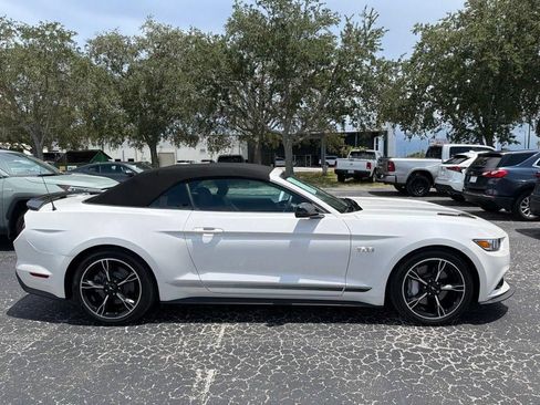 Used 2017 Ford Mustang GT Premium w/ Equipment Group 401A RWD image 2