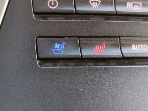 Used 2019 Lincoln Nautilus Reserve w/ Cargo Utility Package image 24