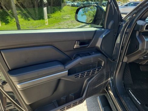 Used 2026 Toyota Tacoma SR5 image 20