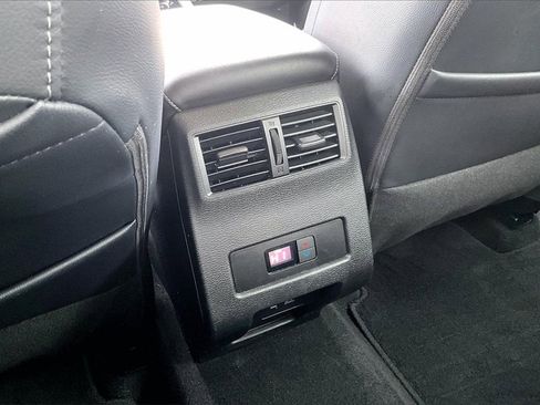 Used 2022 Mitsubishi Outlander SEL image 34