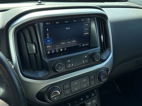 Used 2019 Chevrolet Colorado ZR2 w/ ZR2 Dusk Special Edition AWD/4WD image 18
