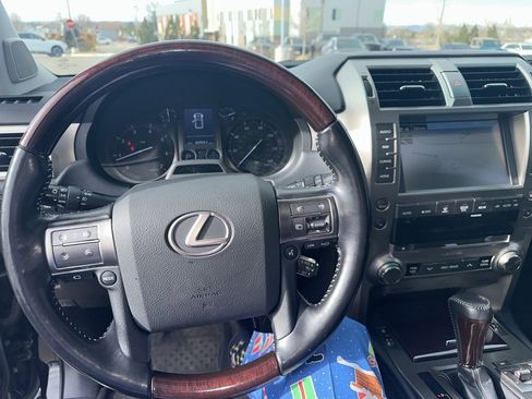 Used 2019 Lexus GX 460 Luxury image 5
