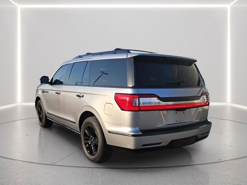 Used 2021 Lincoln Navigator Reserve w/ Luxury Package AWD/4WD image 3