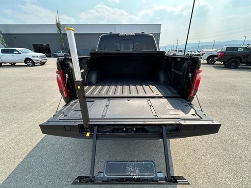 Used 2025 Ford F150 Raptor AWD/4WD image 11