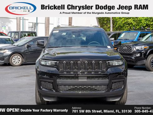 New 2025 Jeep Grand Cherokee L Altitude image 2