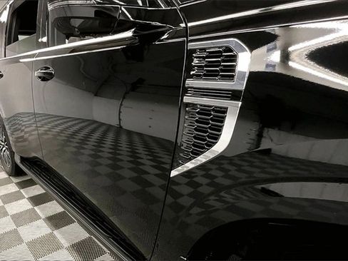 New 2026 Nissan Armada Platinum image 11