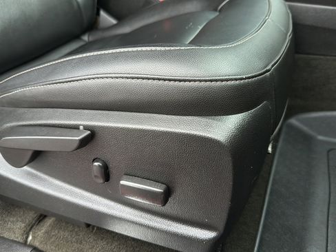 Used 2018 Chevrolet Colorado ZR2 AWD/4WD image 32