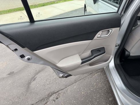 Used 2014 Honda Civic LX image 14