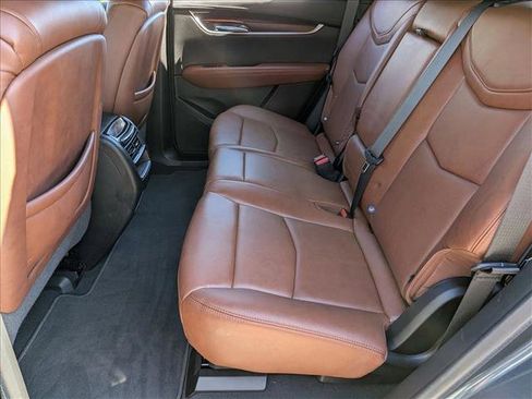 Used 2021 Cadillac XT5 Premium Luxury image 18