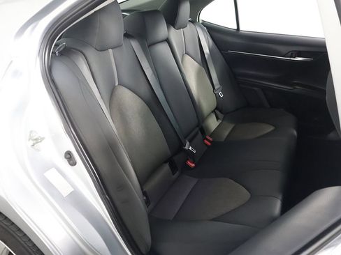 Used 2024 Toyota Camry LE image 28